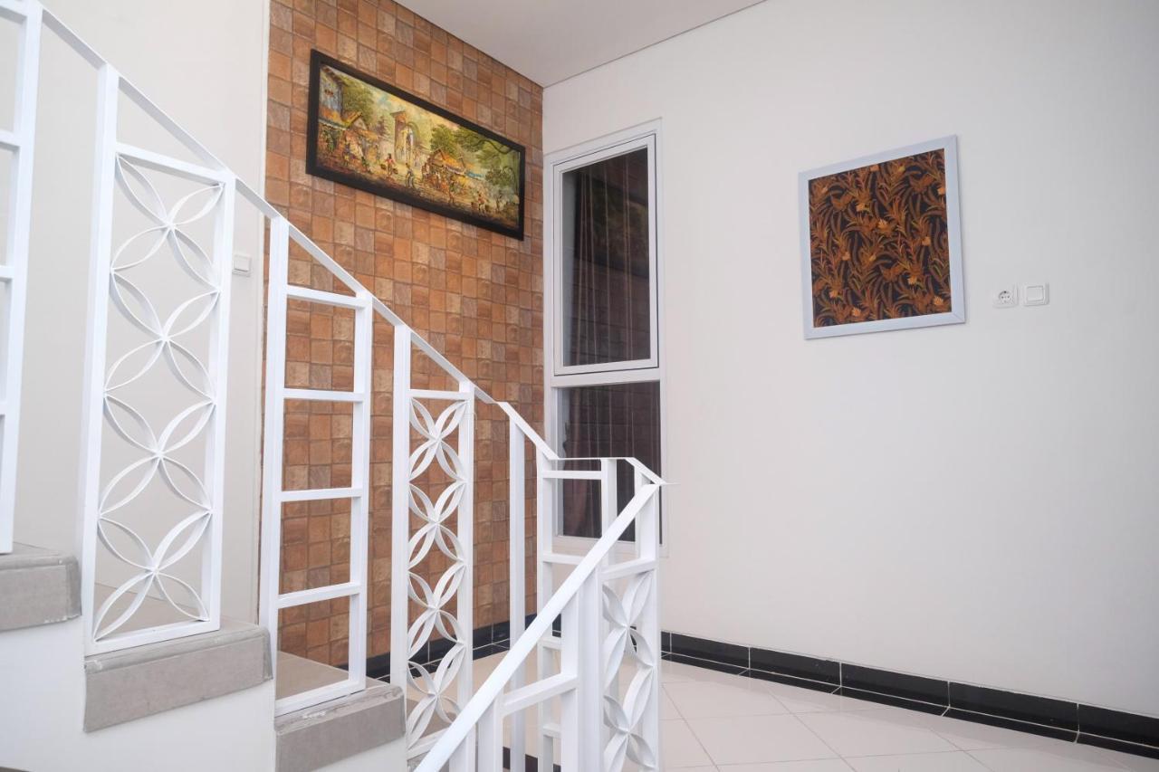 Reddoorz Syariah @ Tlogosari Semarang Hotel Alastuwo Luaran gambar
