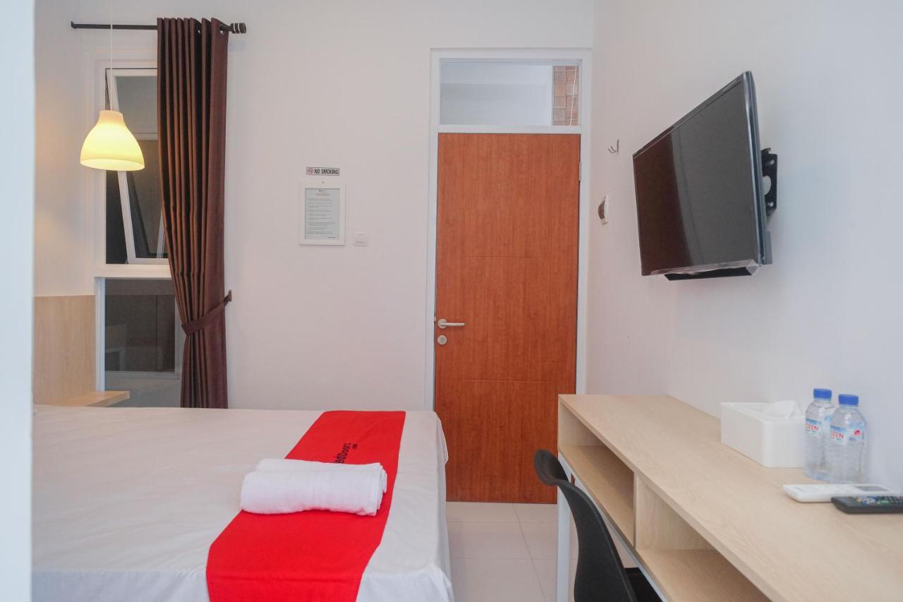 Reddoorz Syariah @ Tlogosari Semarang Hotel Alastuwo Luaran gambar